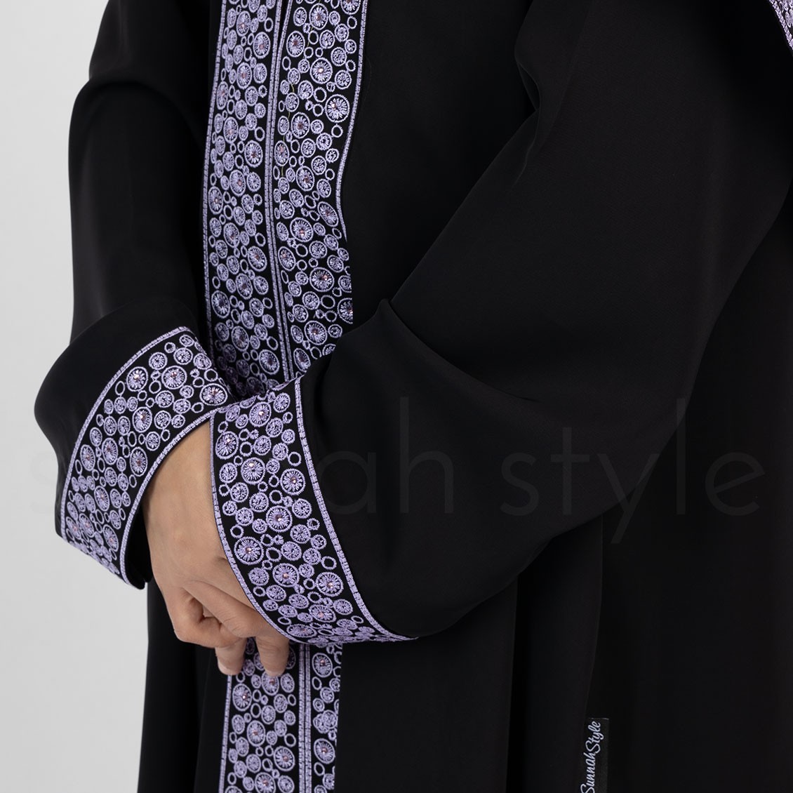 Sunnah Style Girls Glimmer Embroidered Abaya